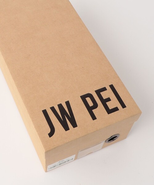 JW PEI（ジェイダブリューペイ）の「＜JW PEI＞HELENA ミュール（サンダル・レディース・ブラック/ダークブラウン・24cm/23.5cm/25cm/23cm）」の18枚目の写真