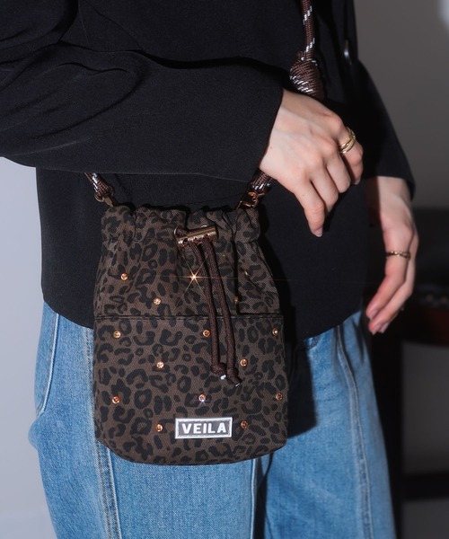 pumpkin port（パンプキンポート）の「ビジュー付き ミニサコッシュ ショルダーバッグ（ショルダーバッグ・レディース・ピンク/イエロー/ベージュ/ブラック/グレー/ブルー/ブラウン/ホワイト×ブラック/ブラック×ゴールド・FREE）」の5枚目の写真