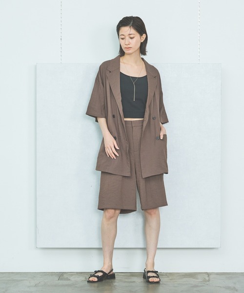 LAKOLE（ラコレ）の「【セットアップ対応・多機能付き】ハーフスリーブシアーWジャケット / 327796（テーラードジャケット・レディース・アイボリー/グレイッシュベージュ/チャコールグレー/オリーブ/ブラウン・FREE）」の6枚目の写真