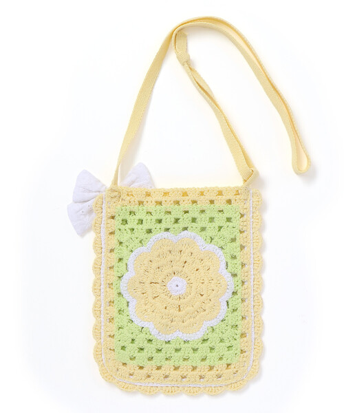 SLAP SLIP（スラップスリップ）の「【絵本コラボ-みつごようせいのおしゃれなドレスやさん-】お花かぎ編みポシェット（ショルダーバッグ・キッズ・ブルー/イエロー・FREE）」の6枚目の写真