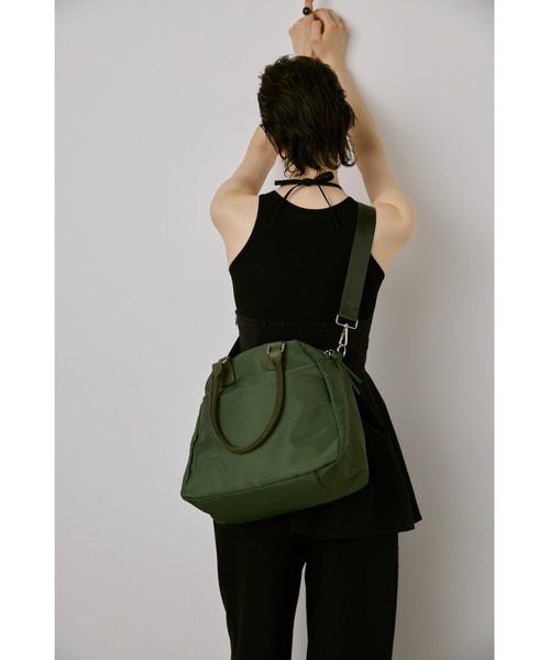 un/neu（アンノイ）の「２WAYアウトポケットナイロンボストンバッグ / 11inch（タブレット、iPad）対応 / 撥水機能付き（ボストンバッグ・レディース・カーキ/ブラウン/ブラック・FREE）」の20枚目の写真