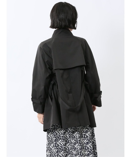 m.f.editorial(エムエフエディトリアル)の「【ストレッチ ハンドウォッシャブル】ツイル ハーフスタンドコート(トレンチコート・レディース・ベージュ/ブラック/カーキ/ネイビー・MEDIUM)」の15枚目の写真