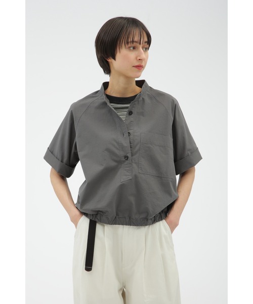 MHL.(エムエイチエル)の「COTTON CORD SHIRTING(シャツ/ブラウス・レディース・チャコール/オフホワイト・2/1)」の2枚目の写真