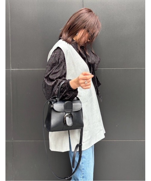 Day and Grade(デイアンドグレイド)の「【深Vネック】レイヤード ベスト チュニック丈 / アウトポケット ノースリーブ / ストライプ裏地(ベスト・レディース・ライトグレー/ブラック・FREE)」の5枚目の写真