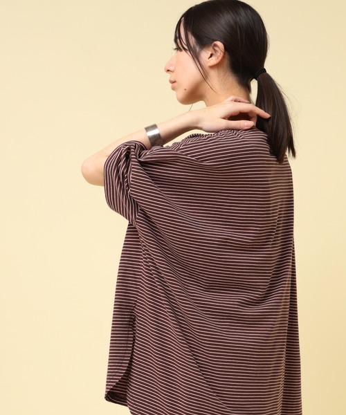 RNA-N（アールエヌエーエヌ）の「M2465 マイクロボーダールーズワイドＴ（Tシャツ/カットソー・レディース・グレー系その他/ブラウン系その他/ブラック×ホワイト・FREE）」の3枚目の写真