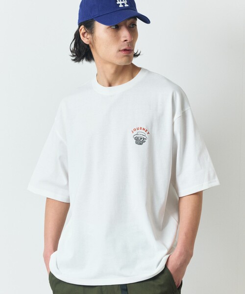 FREAK'S STORE(フリークスストア)の「限定展開 リラックスフィット バックプリント クルーネック Tシャツ / JAM THE JOURNY(Tシャツ/カットソー・メンズ・ホワイト/ブラック/グレー・MEDIUM/SMALL/LARGE)」の6枚目の写真
