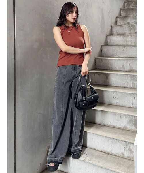 MURUA（ムルーア）の「サイドホックリブカットソー（Tシャツ/カットソー・レディース・ブラック/ホワイト/オレンジ・FREE）」の8枚目の写真