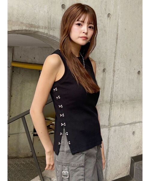 MURUA（ムルーア）の「サイドホックリブカットソー（Tシャツ/カットソー・レディース・ブラック/ホワイト/オレンジ・FREE）」の10枚目の写真