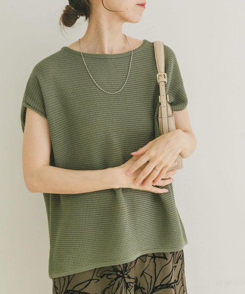 ITEMS URBANRESEARCH（アイテムズ アーバンリサーチ）の「ワッフルフレンチニット（ニット/セーター・レディース・ホワイト/チャコールグレー/グリーン・FREE）」の3枚目の写真