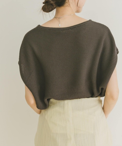 ITEMS URBANRESEARCH（アイテムズ アーバンリサーチ）の「ワッフルフレンチニット（ニット/セーター・レディース・ホワイト/チャコールグレー/グリーン・FREE）」の21枚目の写真