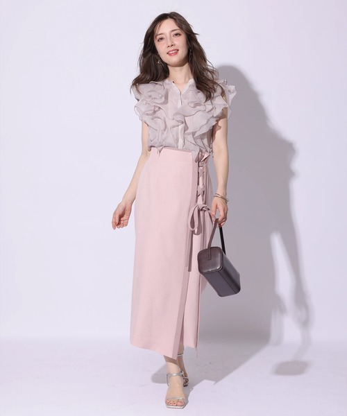 Apuweiser-riche(アプワイザーリッシェ)の「フリルショートブラウス(シャツ/ブラウス・レディース・ピンクベージュ・1/2)」の8枚目の写真