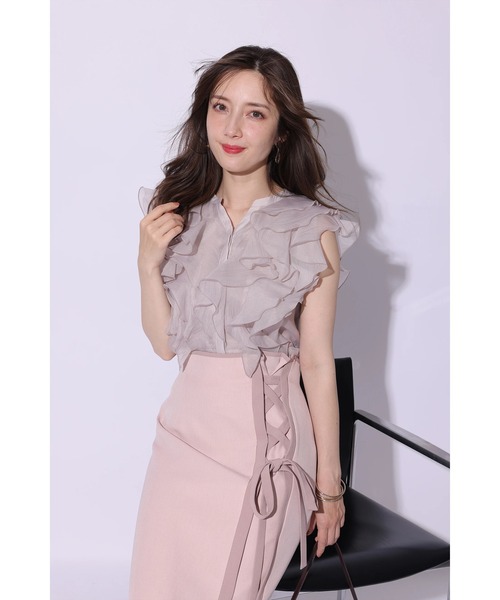 Apuweiser-riche(アプワイザーリッシェ)の「フリルショートブラウス(シャツ/ブラウス・レディース・ピンクベージュ・1/2)」の12枚目の写真