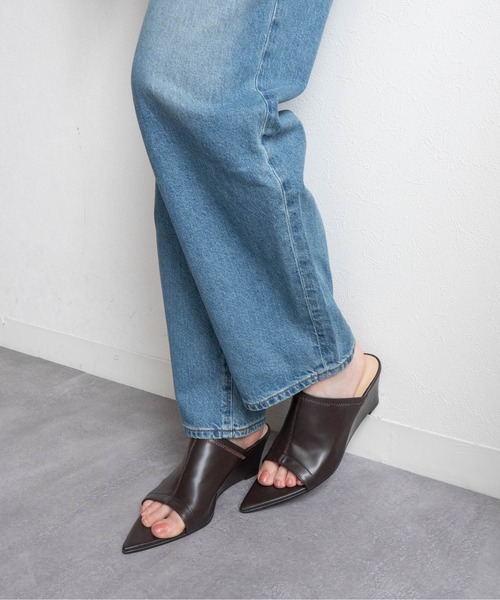 Fabby fabby(ファビィーファビィー)の「ストレッチロングノーズトゥヒールサンダル(サンダル・レディース・ブラック/ブラウン/シルバー・SMALL/MEDIUM/LARGE)」の21枚目の写真