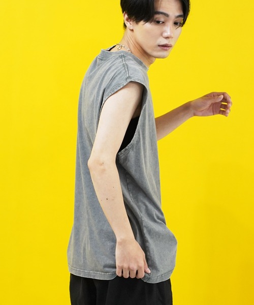 En serio TOKYO（エンソリオトーキョー）の「ピグメントノースリーブカットソー（Tシャツ/カットソー・メンズ・オフホワイト/グレー/ブラック/ベージュ・MEDIUM/LARGE/X-LARGE）」の9枚目の写真