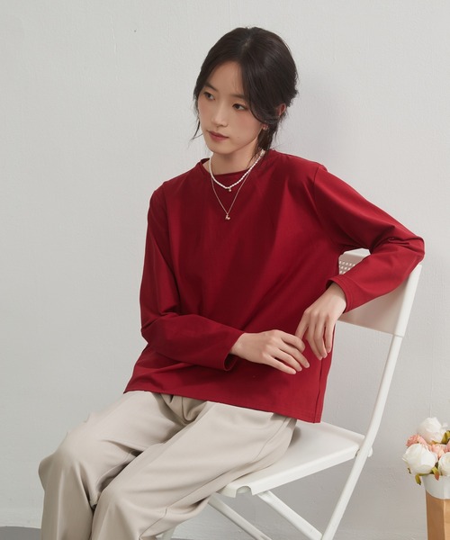 On One's Own(オンワンズオン)の「On One's Own 二重衿風ラウンドカラーデザインダーツ長袖Tシャツ(Tシャツ/カットソー・レディース・ブラック/ブルーグリーン/ワイン/ネイビー・M/L)」の4枚目の写真