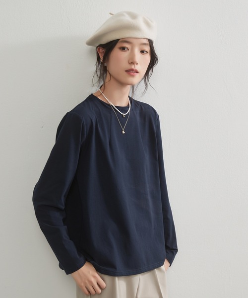 On One's Own(オンワンズオン)の「On One's Own 二重衿風ラウンドカラーデザインダーツ長袖Tシャツ(Tシャツ/カットソー・レディース・ブラック/ブルーグリーン/ワイン/ネイビー・M/L)」の11枚目の写真