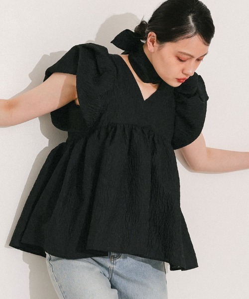 DONOBAN（ドノバン）の「【ANDRESD】sheer jacquard peplum tops パーティー 結婚式 お呼ばれ 同窓会（Tシャツ/カットソー・レディース・オフホワイト/グレー/ブラック/ピンク・M）」の2枚目の写真
