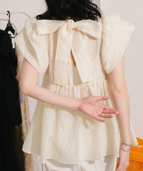 DONOBAN(ドノバン)の「【ANDRESD】sheer jacquard peplum tops パーティー 結婚式 お呼ばれ 同窓会(Tシャツ/カットソー・レディース・オフホワイト/グレー/ブラック/ピンク・M)」の5枚目の写真