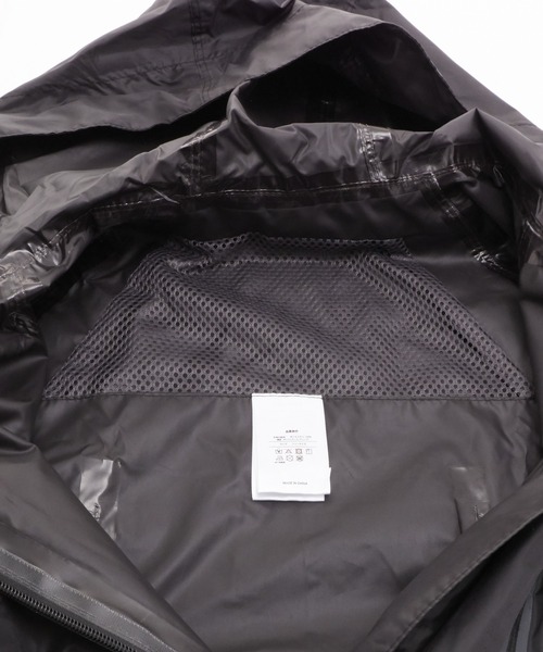 KiU（キウ）の「キウ KiU RAIN ZIP UP レインジップアップ（レインコート/ポンチョ・レディース・ブラック/オフホワイト/カーキ/ベージュ・S）」の7枚目の写真