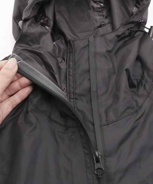 KiU（キウ）の「キウ KiU RAIN ZIP UP レインジップアップ（レインコート/ポンチョ・レディース・ブラック/オフホワイト/カーキ/ベージュ・S）」の9枚目の写真