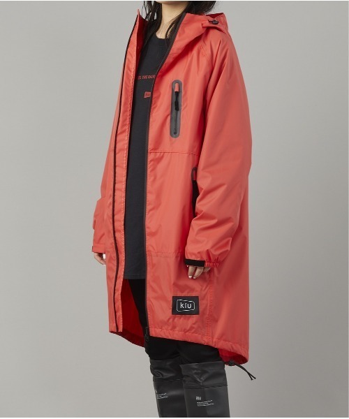 KiU（キウ）の「キウ KiU RAIN ZIP UP レインジップアップ（レインコート/ポンチョ・レディース・ブラック/オフホワイト/カーキ/ベージュ・S）」の10枚目の写真