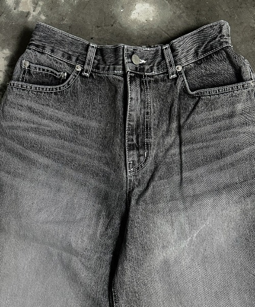 A'gem（エージェム）の「A'GEM/9 × .kom 『A'gem/エージェム』 加工ワイドデニムパンツ/（デニムパンツ・メンズ・グレー・M）」の3枚目の写真