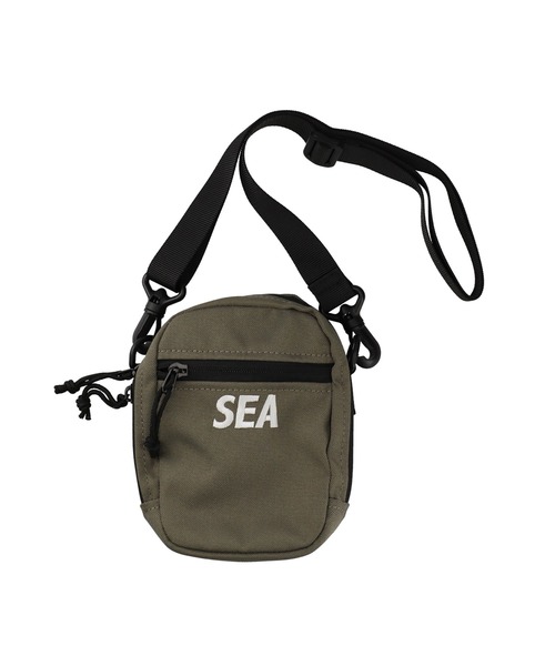 Wind and Sea ウィンダンシー　ナイロン　ボストンバッグ　旅行　黒　白 WIND AND SEA（ボストンバッグ）のフリマアイテム一覧