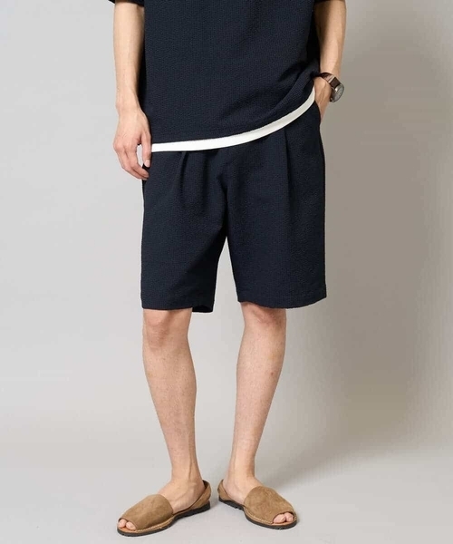 a.v.v（アーヴェヴェ）の「【イージーケア/吸水速乾/毛玉になりにくい】シアサッカーワンタックハーフパンツ（その他パンツ・メンズ・チャコールグレー/ネイビー・46/48/50）」の12枚目の写真