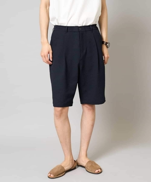 a.v.v（アーヴェヴェ）の「【イージーケア/吸水速乾/毛玉になりにくい】シアサッカーワンタックハーフパンツ（その他パンツ・メンズ・チャコールグレー/ネイビー・46/48/50）」の11枚目の写真