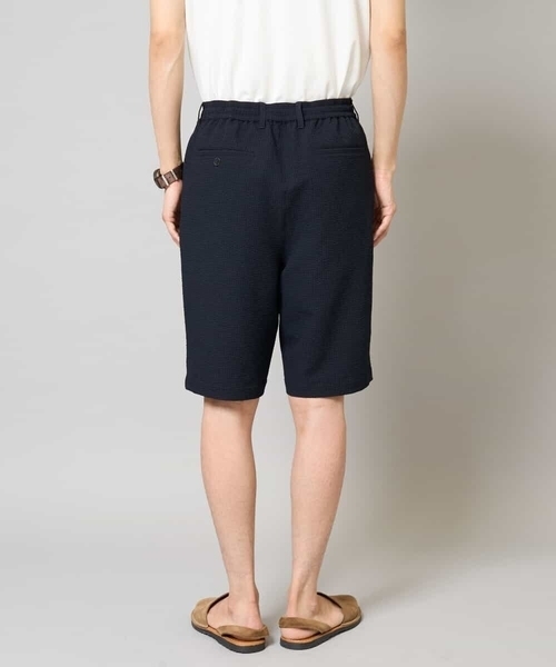 a.v.v（アーヴェヴェ）の「【イージーケア/吸水速乾/毛玉になりにくい】シアサッカーワンタックハーフパンツ（その他パンツ・メンズ・チャコールグレー/ネイビー・46/48/50）」の9枚目の写真