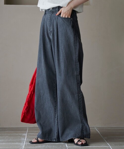 coen（コーエン）の「サイドライン タックワイドデニムパンツ（デニムパンツ・レディース・コバルトブルー/ダークグレー・L/M/S）」の3枚目の写真