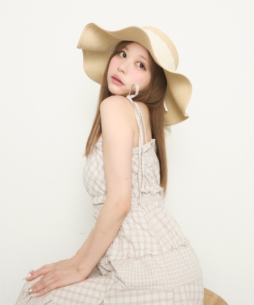 TITTY&CO.（ティティーアンドコー）の「リボン付き麦わら帽子（ハット・レディース・アイボリー/モカ・FREE）」の20枚目の写真
