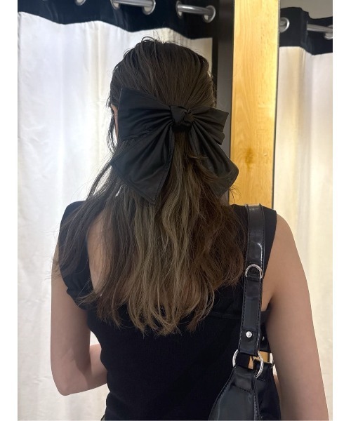 SLY(スライ)の「RIBBON HAIR PIN フェイクレザー リボン ヘアピン(ヘアピン・レディース・ブラック/ブラック系その他2・FREE)」の19枚目の写真