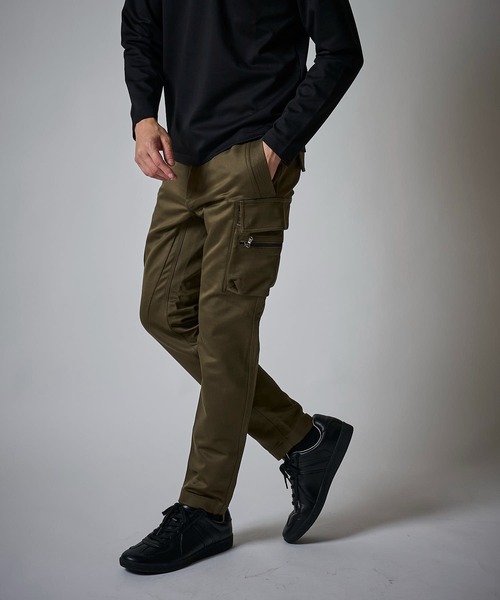 TETE HOMME(テットオム)の「【WEB限定】スリムシルエット ミリタリーカーゴパンツ(カーゴパンツ・メンズ・ブラック/チャコールグレー/カーキ・MEDIUM/LARGE/X-LARGE)」の3枚目の写真