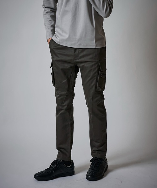 TETE HOMME(テットオム)の「【WEB限定】スリムシルエット ミリタリーカーゴパンツ(カーゴパンツ・メンズ・ブラック/チャコールグレー/カーキ・MEDIUM/LARGE/X-LARGE)」の16枚目の写真