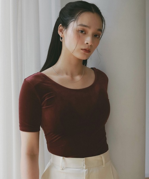 EIMY ISTOIRE（エイミーイストワール）の「コンパクトベロアトップス（Tシャツ/カットソー・レディース・ボルドー/アイボリー/グレー・F）」の3枚目の写真