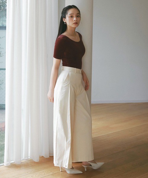 EIMY ISTOIRE（エイミーイストワール）の「コンパクトベロアトップス（Tシャツ/カットソー・レディース・ボルドー/アイボリー/グレー・F）」の6枚目の写真