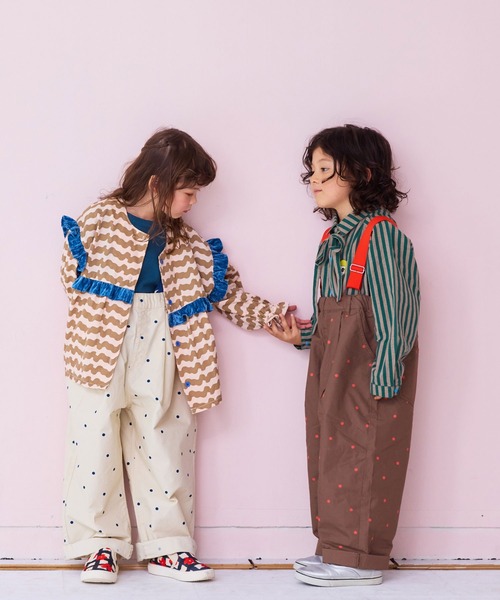 MARKEY'S（マーキーズ）の「ツイル総柄エヴォルブサロペット（サロペット/オーバーオール・キッズ・ブラウン系その他/ブラック系その他/ホワイト系その他/ライトグリーン・90/100/110/120/130/140/150）」の5枚目の写真