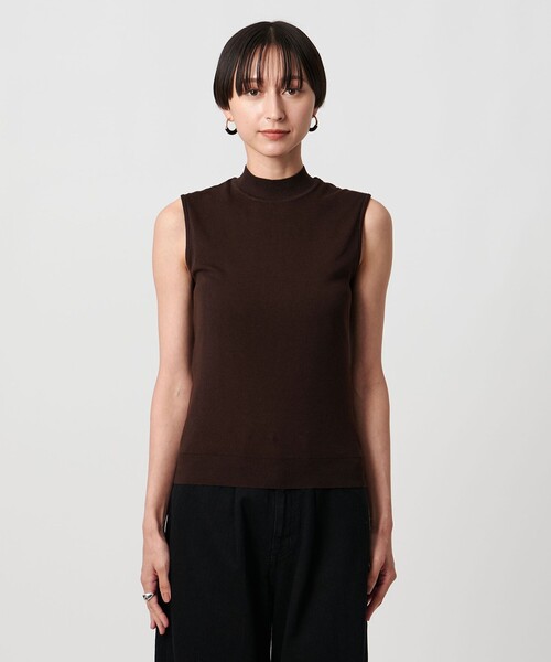 UNITED ARROWS（ユナイテッドアローズ）の「ハイネック ノースリーブ ニット ウォッシャブル（ニット/セーター・レディース・ダークブラウン/レッド/ブラック・FREE）」の9枚目の写真