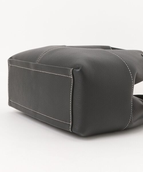 FURLA(フルラ)の「フルラ プリムローズ (Furla Primrose) トートバッグ M(トートバッグ・レディース・ブラック/オフホワイト・ONE SIZE)」の8枚目の写真