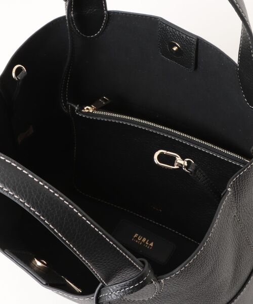 FURLA(フルラ)の「フルラ プリムローズ (Furla Primrose) トートバッグ M(トートバッグ・レディース・ブラック/オフホワイト・ONE SIZE)」の9枚目の写真