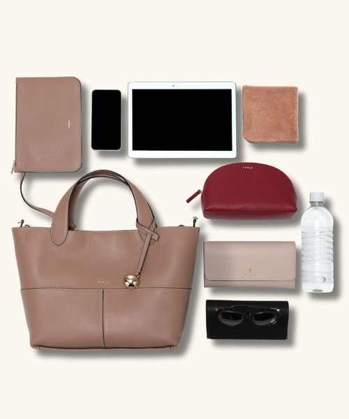 FURLA(フルラ)の「フルラ プリムローズ (Furla Primrose) トートバッグ M(トートバッグ・レディース・ブラック/オフホワイト・ONE SIZE)」の11枚目の写真