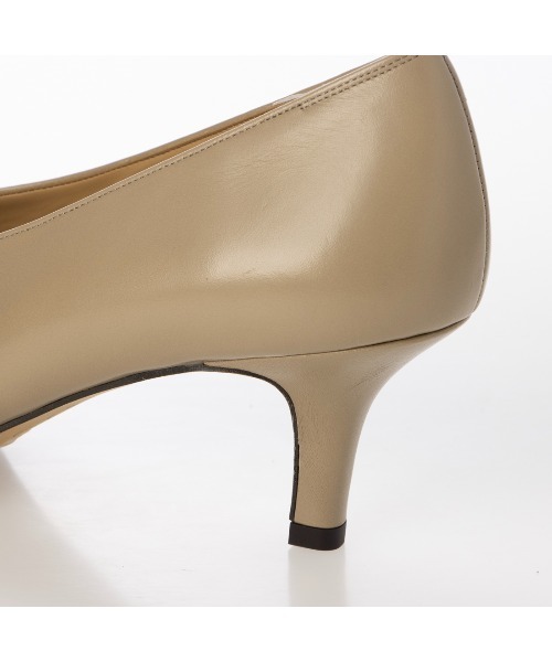 carino（カリーノ）の「カバードポインテッドトゥパンプス（パンプス・レディース・ベージュ/ブラック/ダークグレー・24.5cm/24cm/23.5cm/23cm/22.5cm）」の9枚目の写真