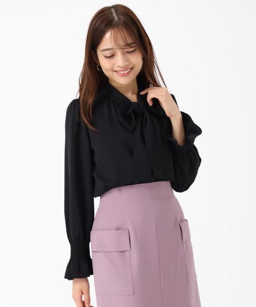 MISCH MASCH（ミッシュマッシュ）の「ボウタイシャーリングブラウス（シャツ/ブラウス・レディース・ブラック×ホワイト/ホワイト/パープル/ブラック/ベージュ×ブラック・ﾌﾘ-）」の6枚目の写真