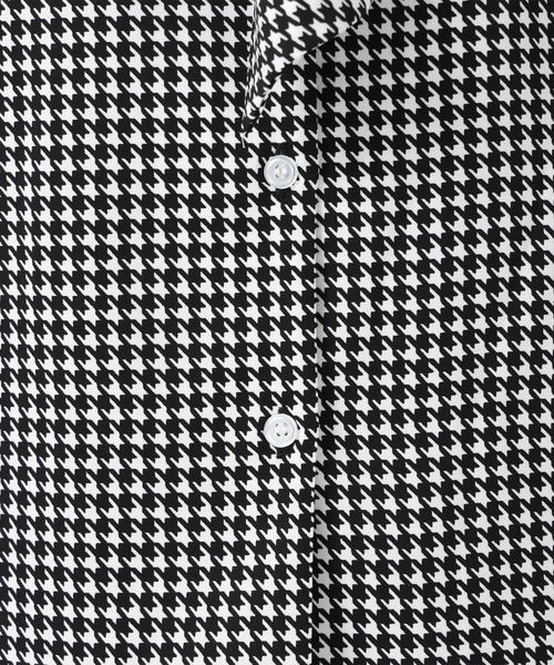 MISCH MASCH（ミッシュマッシュ）の「ボウタイシャーリングブラウス（シャツ/ブラウス・レディース・ブラック×ホワイト/ホワイト/パープル/ブラック/ベージュ×ブラック・ﾌﾘ-）」の21枚目の写真