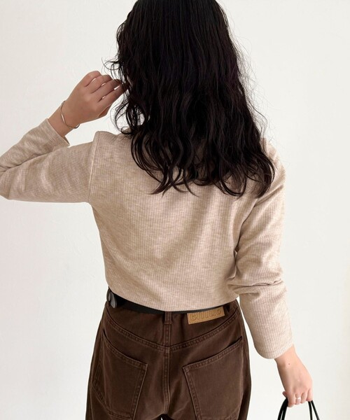 fredy emue（フレディエミュ）の「起毛テレココンパクトプルオーバー（Tシャツ/カットソー・レディース・ブラック/グレー/オフホワイト/ベージュ・38）」の13枚目の写真