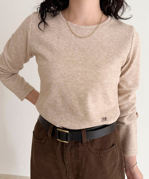 fredy emue（フレディエミュ）の「起毛テレココンパクトプルオーバー（Tシャツ/カットソー・レディース・ブラック/グレー/オフホワイト/ベージュ・38）」の14枚目の写真