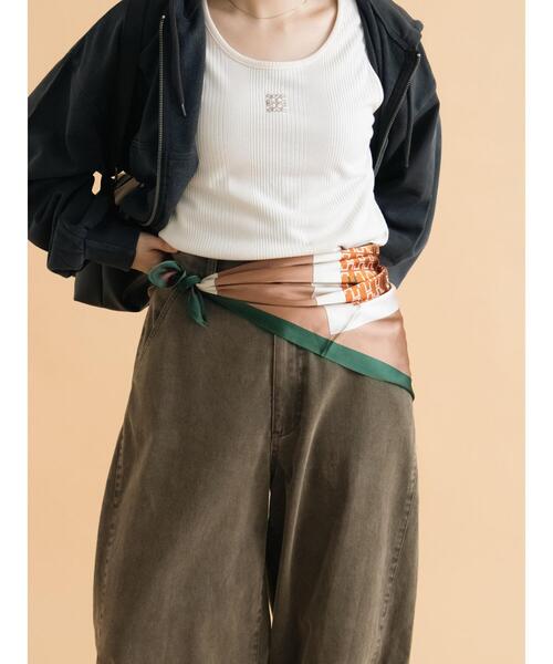 ehka sopo（エヘカソポ）の「幾何柄スカーフ（ストール/ショール・レディース・ブラウン・F）」の4枚目の写真