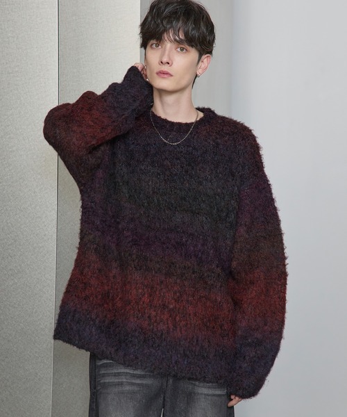 ASTRONOMY（アストロノミー）の「グラデーション起毛加工クルーネックニット（ニット/セーター・メンズ・グレー/ブルー/ブルー系2/テラコッタ/ブラック系2/ワイン/ダークブラウン/ブラック・S/M/L/XL）」の8枚目の写真