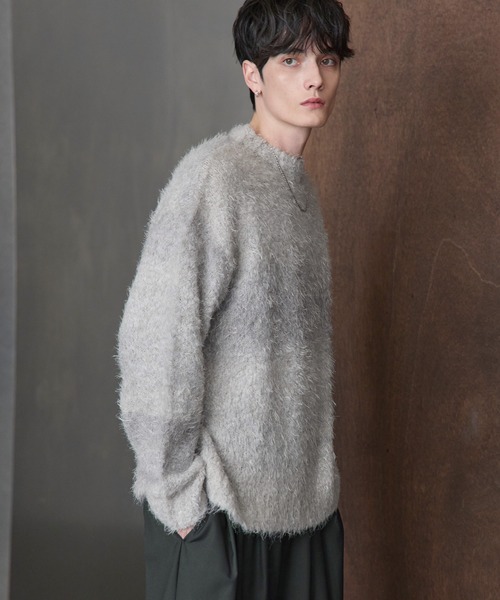 ASTRONOMY（アストロノミー）の「グラデーション起毛加工クルーネックニット（ニット/セーター・メンズ・グレー/ブルー/ブルー系2/テラコッタ/ブラック系2/ワイン/ダークブラウン/ブラック・S/M/L/XL）」の21枚目の写真